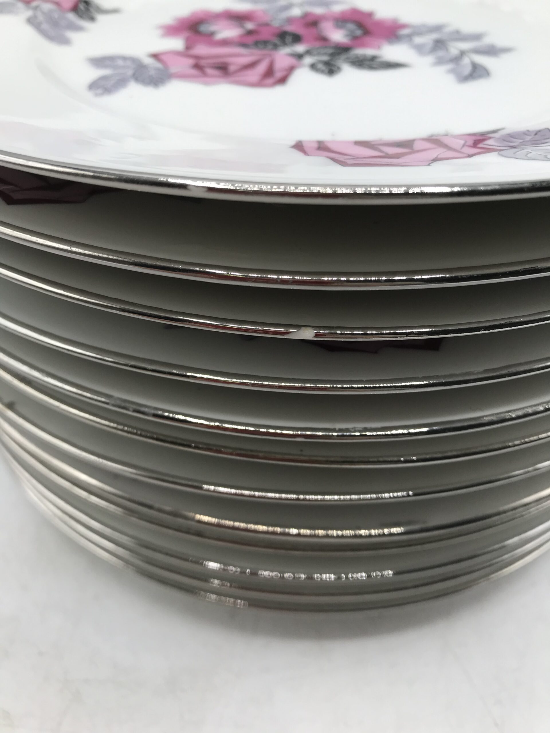 Service de 12 assiettes à dessert Porcelaine de Limoges « A.Maire » Marseille – Image 3