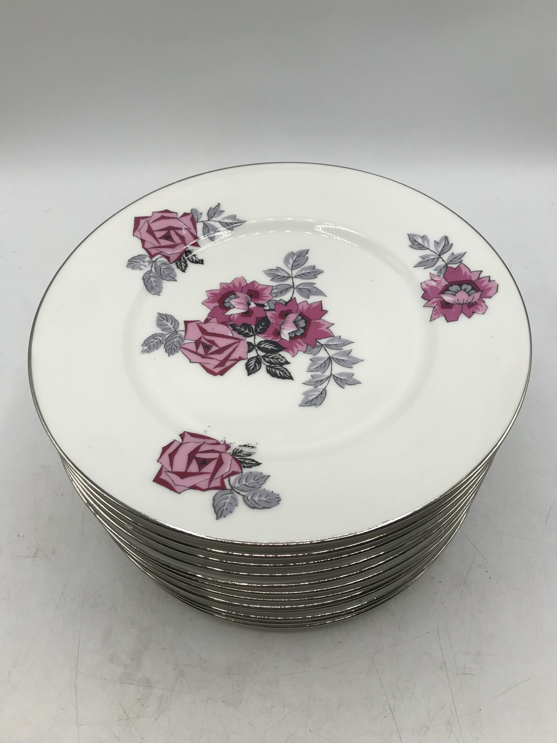 Service de 12 assiettes à dessert Porcelaine de Limoges « A.Maire » Marseille – Image 7