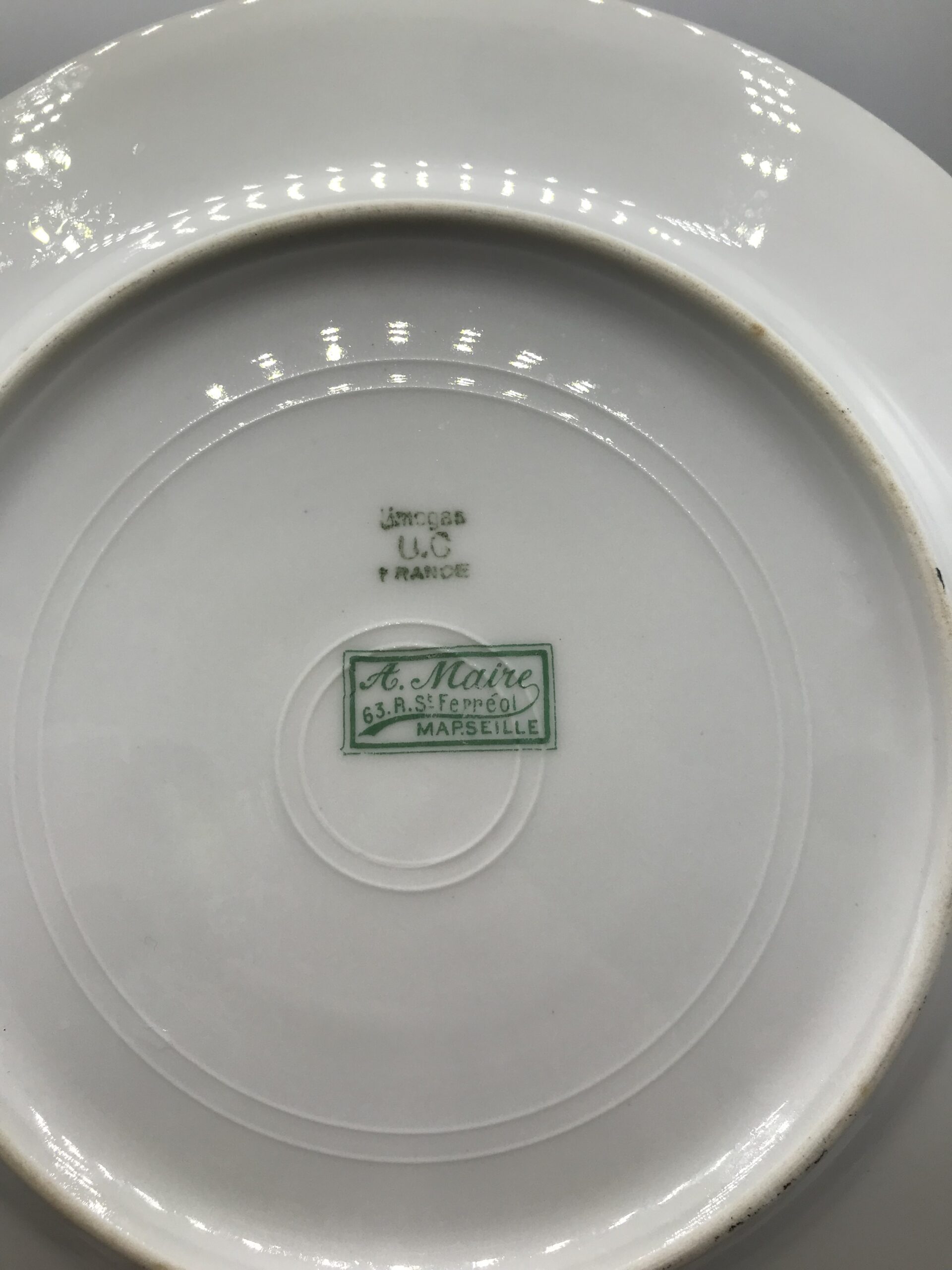 Service de 12 assiettes à dessert Porcelaine de Limoges « A.Maire » Marseille – Image 9