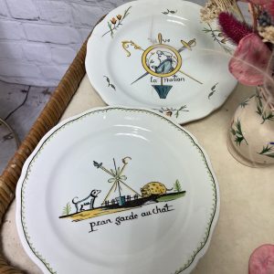 Duo assiettes vintage porcelaine de Gien pour Paris Musées réédition bicentenaire de la Révolution